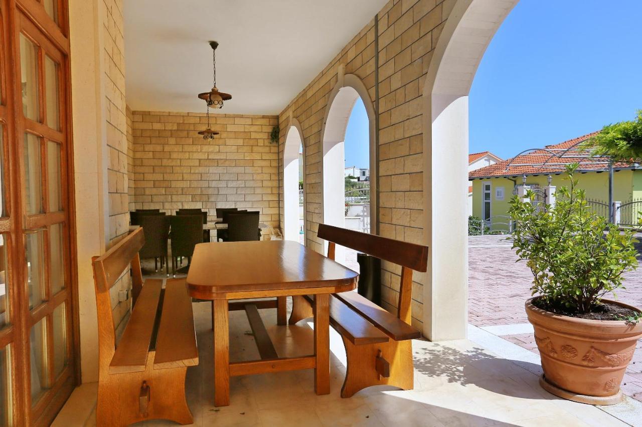 Apartments And Rooms With Parking Space Duce, Omis - 10303 Esterno foto