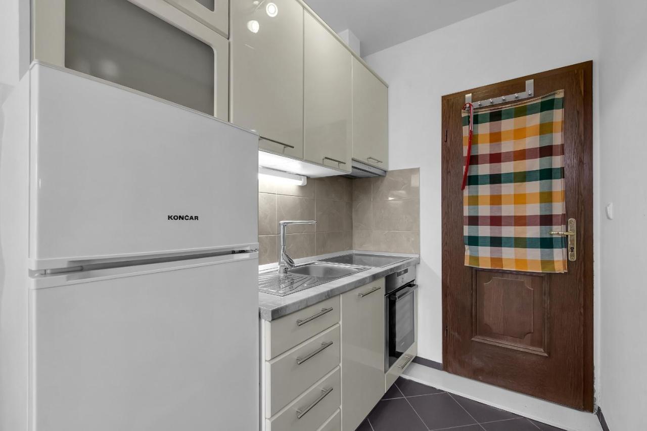 Apartments And Rooms With Parking Space Duce, Omis - 10303 Esterno foto