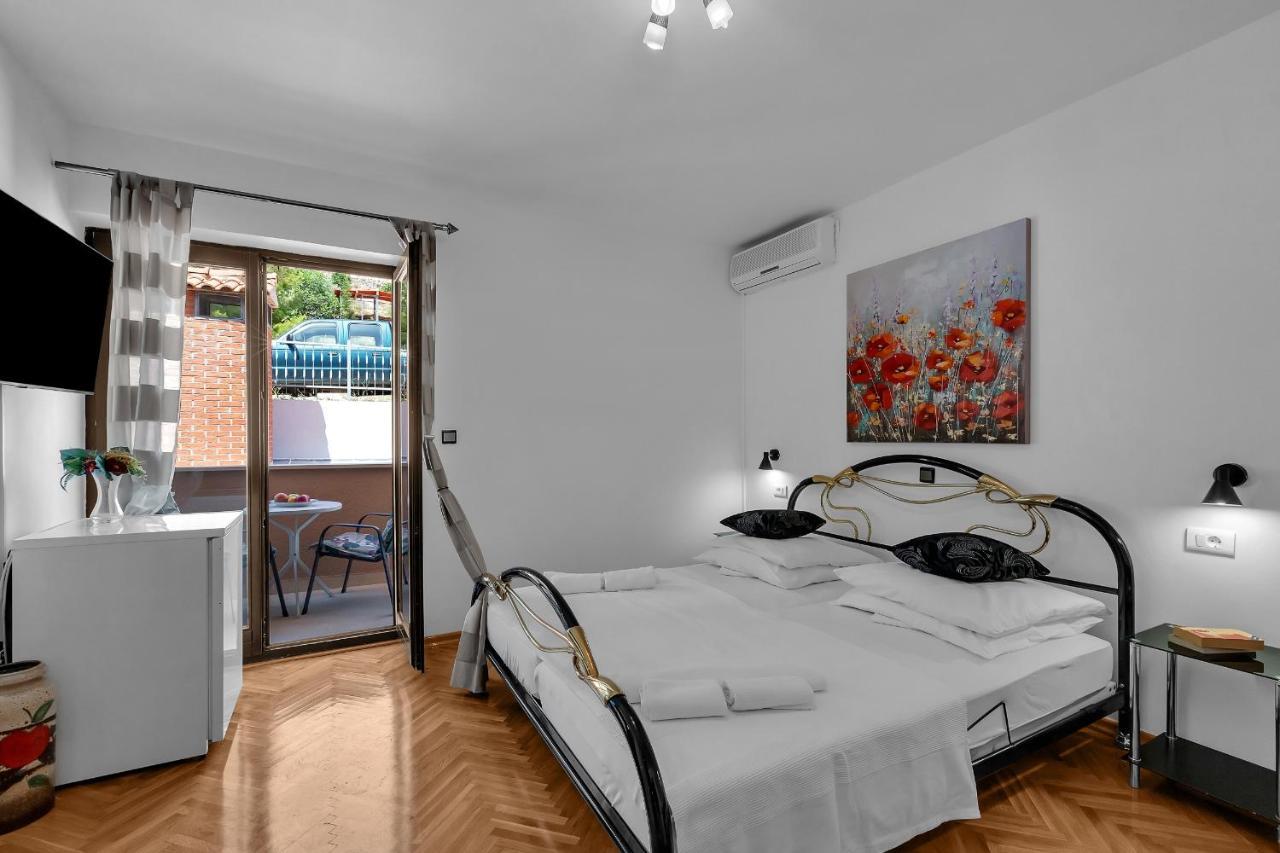 Apartments And Rooms With Parking Space Duce, Omis - 10303 Esterno foto