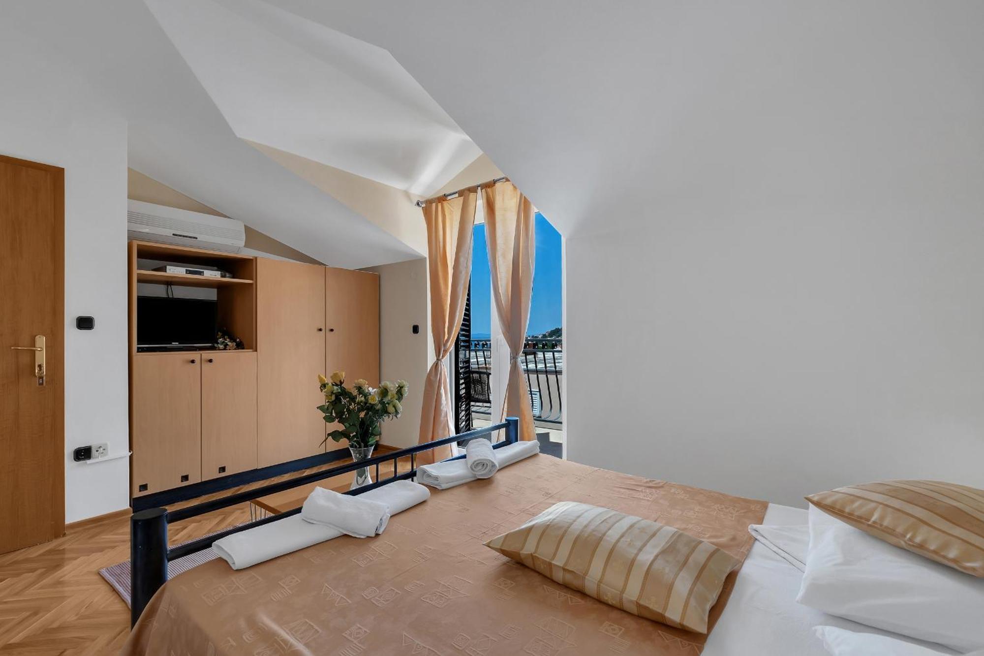 Apartments And Rooms With Parking Space Duce, Omis - 10303 Camera foto
